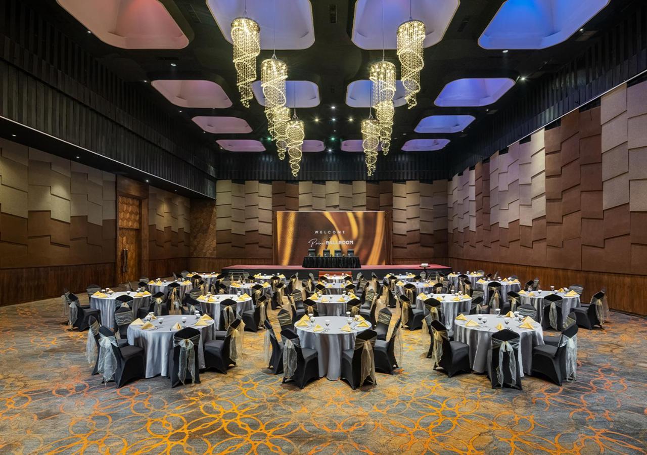 Prime Park Hotel & Convention Пеканбару Экстерьер фото