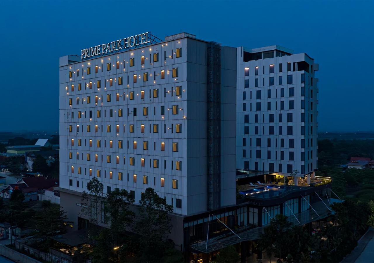 Prime Park Hotel & Convention Пеканбару Экстерьер фото